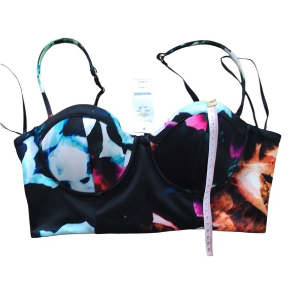 Bebe crop top , multicolor , sizeL - Picture 5 of 7